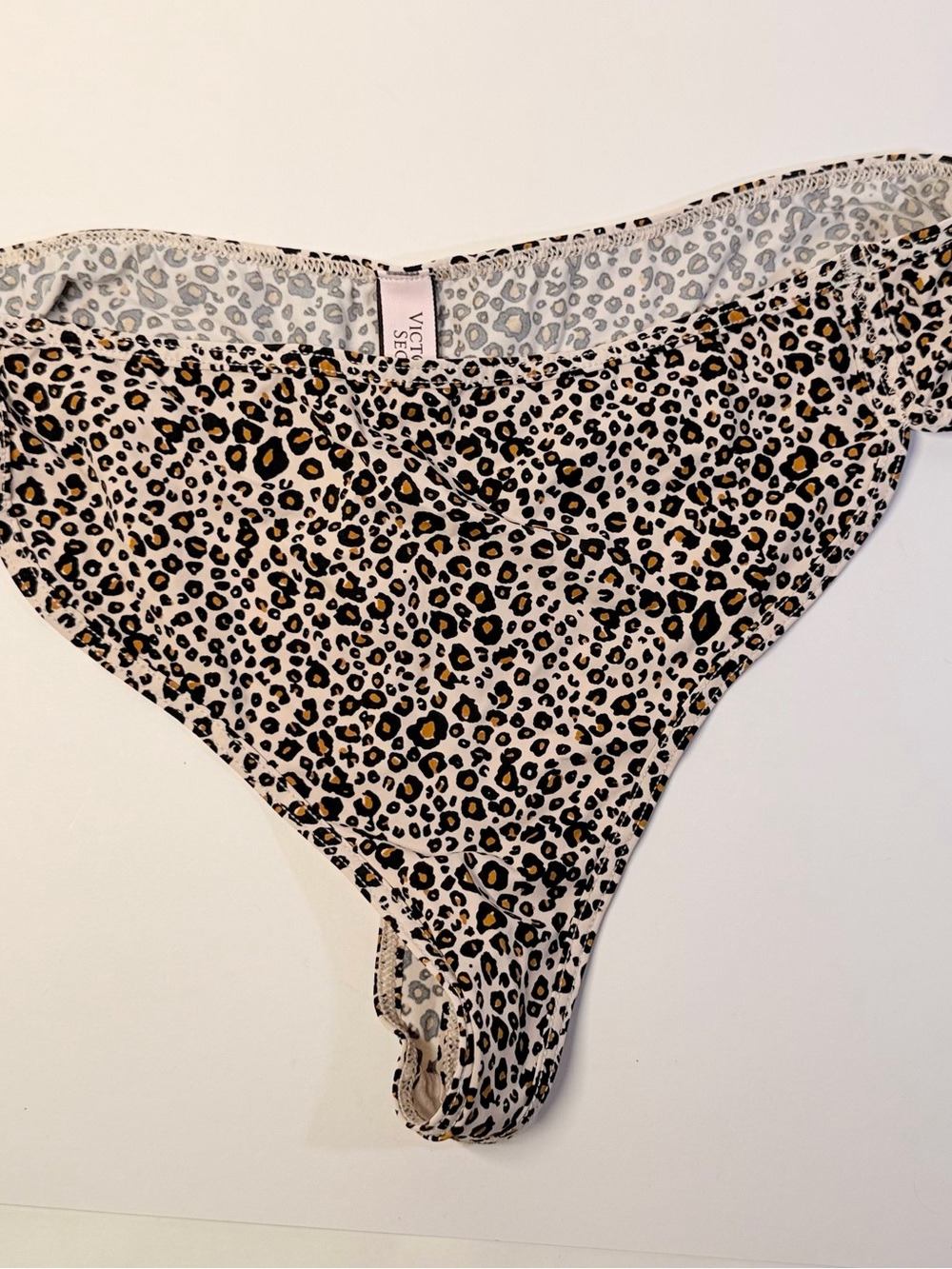 🌷 NEW!!! 12 Victoria's Secret Lace Bikini Panties and Thong (GString). - Picture 10 of 13